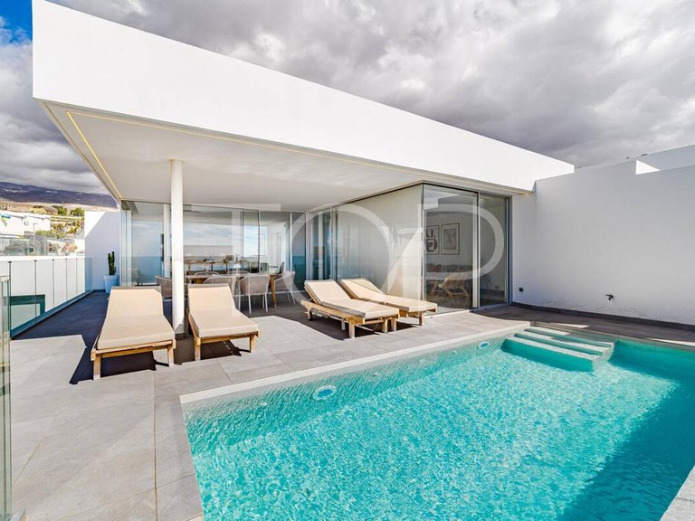 Villa for Sale in Rokabella, Tenerife 2