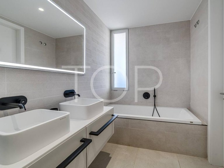 Villa for Sale in Rokabella, Tenerife 13