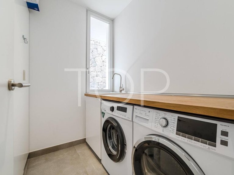 Villa for Sale in Rokabella, Tenerife 18