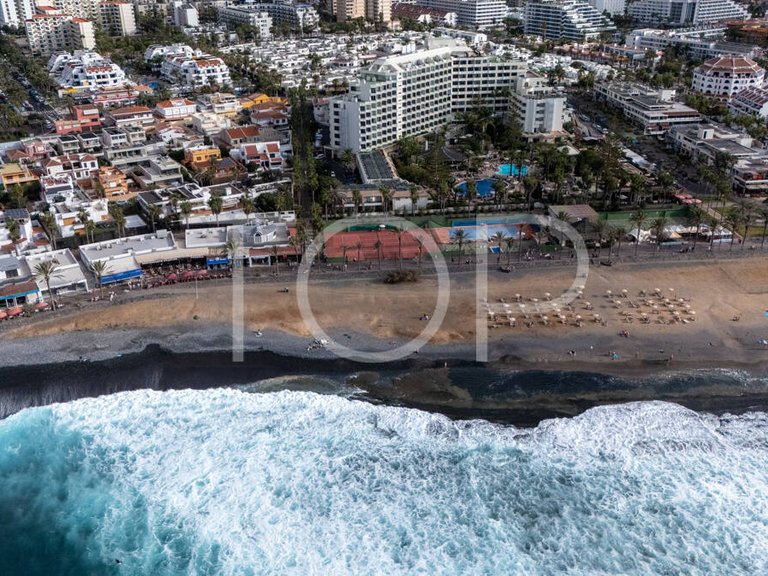 Villa for Sale in Playa De Las Américas, Tenerife 39