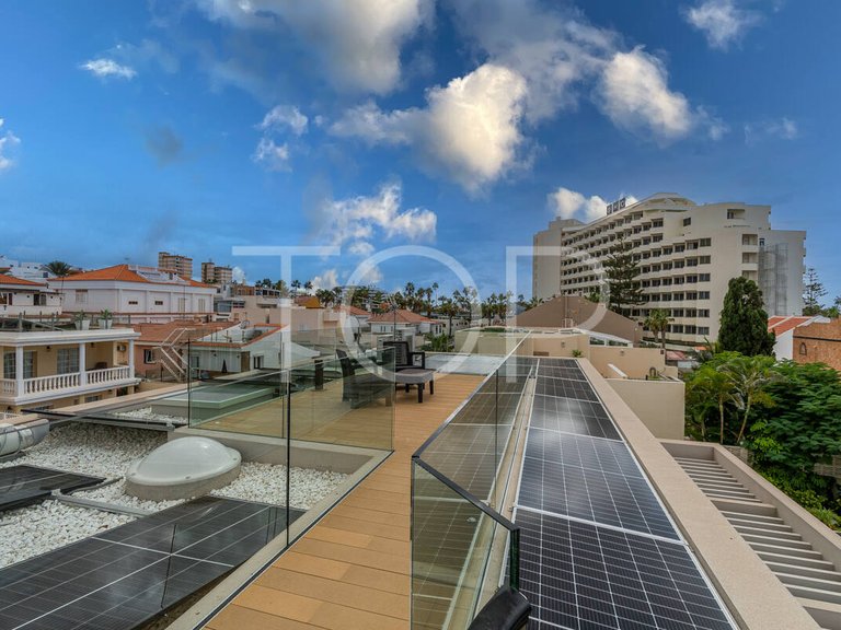 Villa for Sale in Playa De Las Américas, Tenerife 27