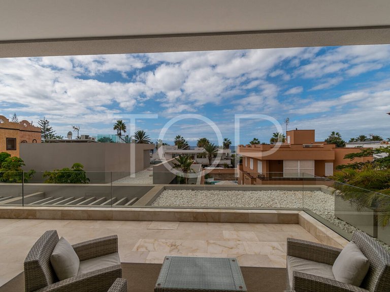 Villa for Sale in Playa De Las Américas, Tenerife 29