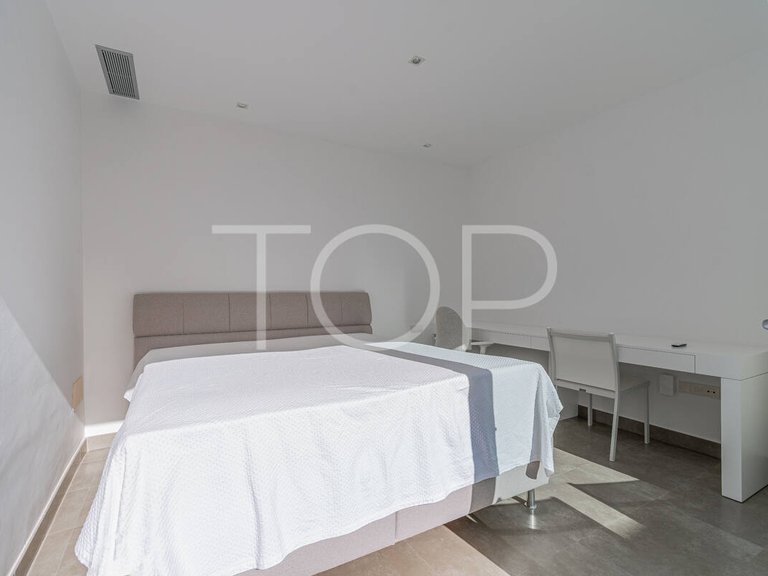 Apartment for Sale in La Caleta, Tenerife 17