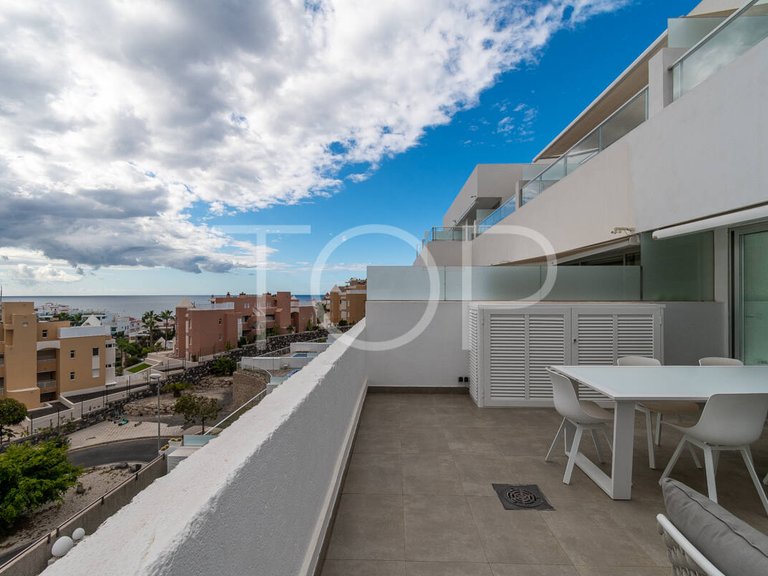 Apartment for Sale in La Caleta, Tenerife 35