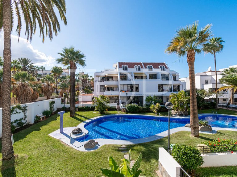 Apartment for Sale in Playa De Las Américas, Tenerife 2