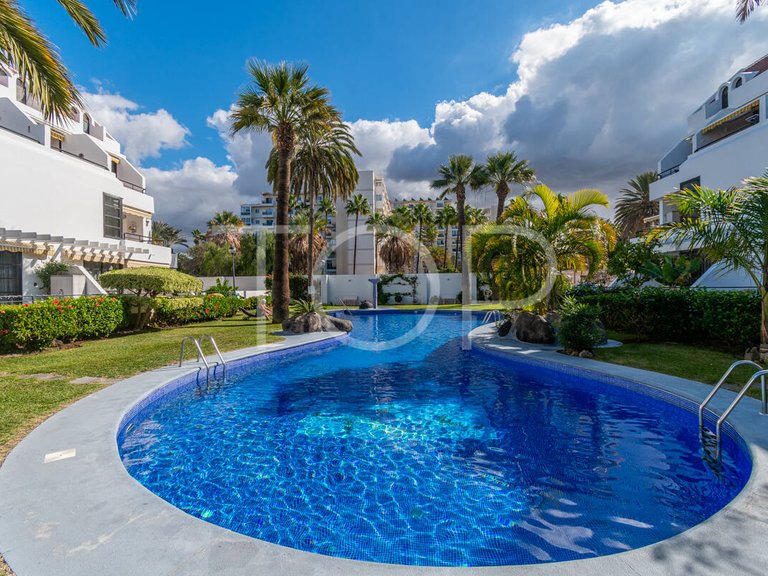 Apartment for Sale in Playa De Las Américas, Tenerife 25