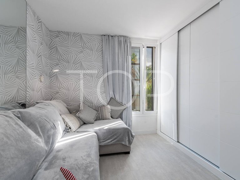 Apartment for Sale in Playa De Las Américas, Tenerife 20