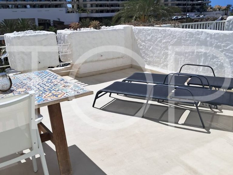 Apartment for Sale in Playa Paraíso, Tenerife 19