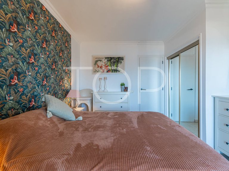 Apartment for Sale in Playa Del Duque, Tenerife 17