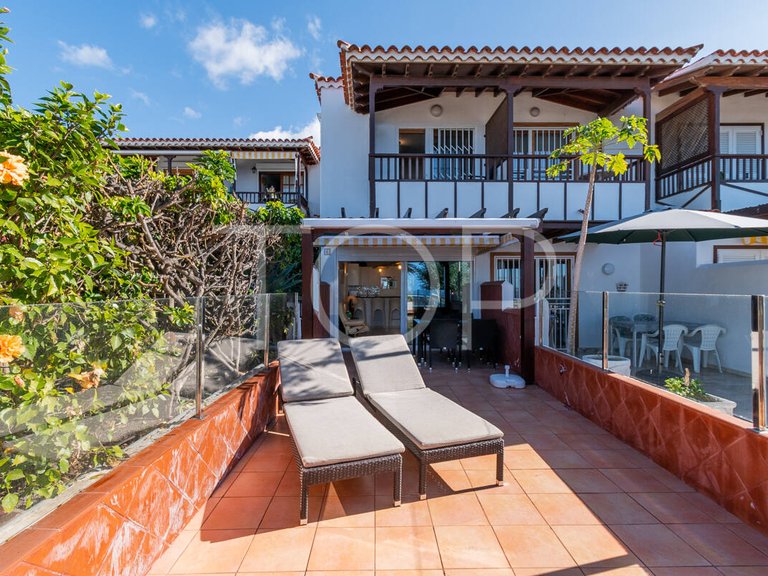 Apartment for Sale in Playa Del Duque, Tenerife 2