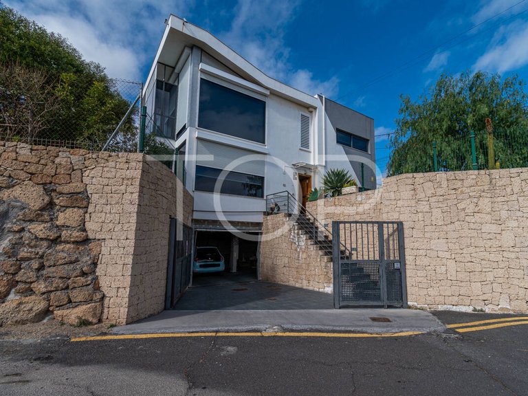 Villa for Sale in Granadilla De Abona, Tenerife 44