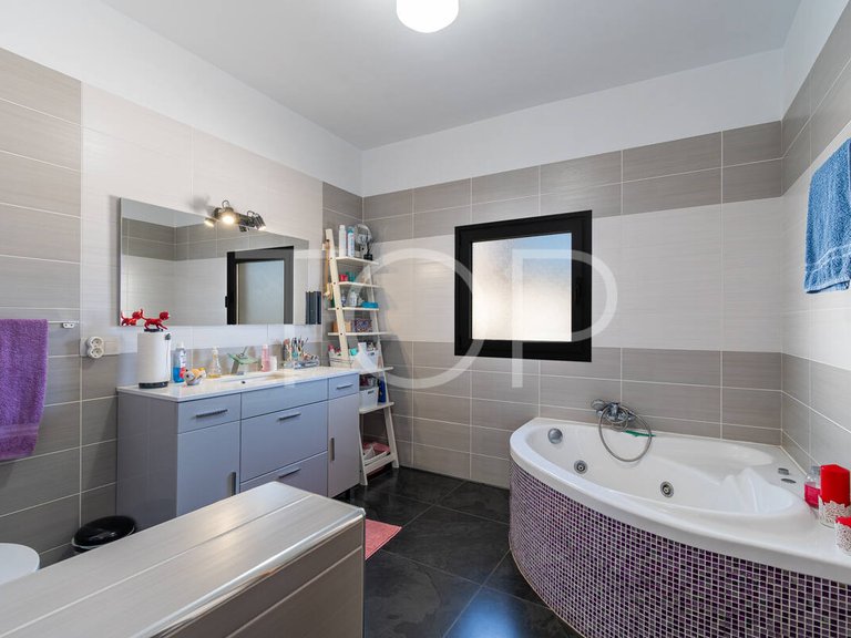 Villa for Sale in Granadilla De Abona, Tenerife 49