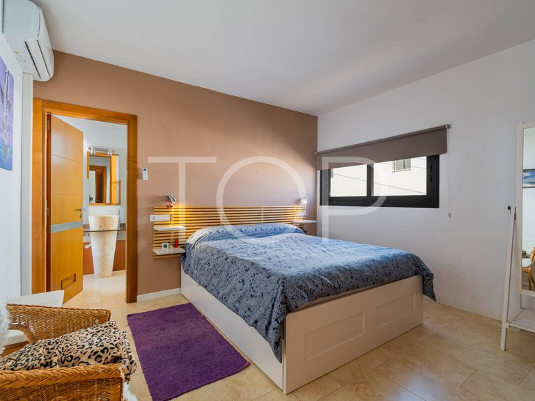 Villa for Sale in Granadilla De Abona, Tenerife 46