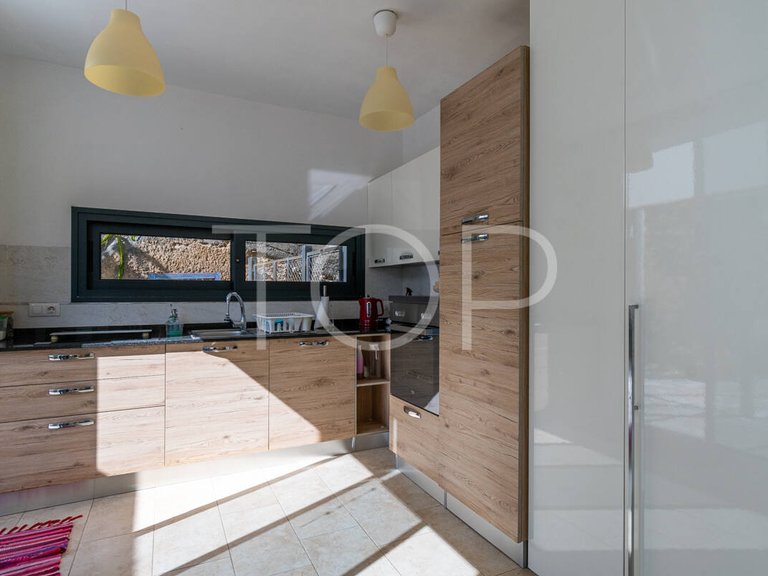 Villa for Sale in Granadilla De Abona, Tenerife 18