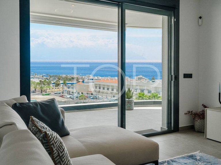 Apartment for Sale in El Madroñal, Tenerife 10