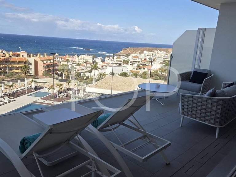 Apartment for Sale in La Caleta, Tenerife 2