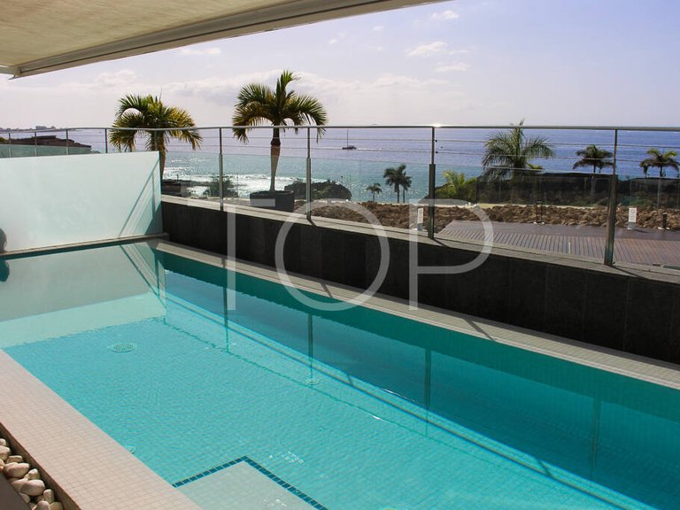 Apartment for Sale in La Caleta, Tenerife 1