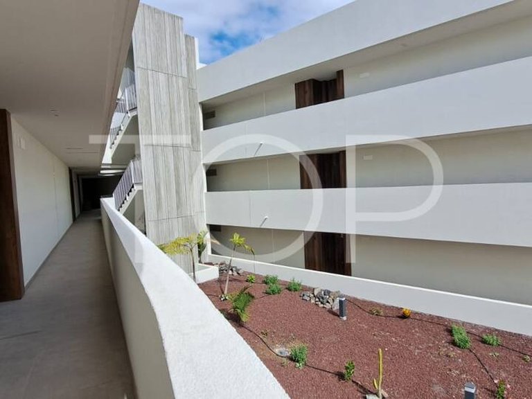 Apartment for Sale in El Madroñal, Tenerife 15