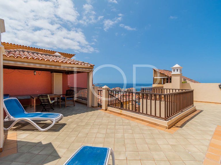 Apartment for Sale in Playa Del Duque, Tenerife 1