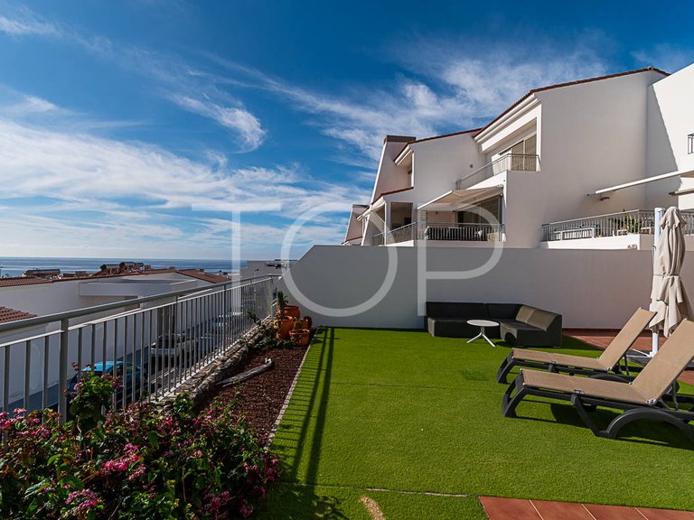 Apartment for Sale in La Caleta, Tenerife 1
