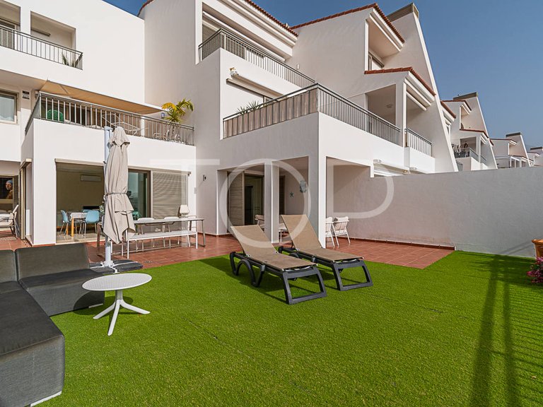 Apartment for Sale in La Caleta, Tenerife 2