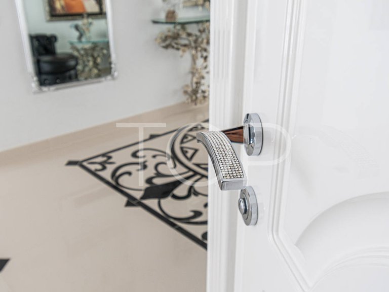 Villa for Sale in Golf Costa Adeje, Tenerife 18