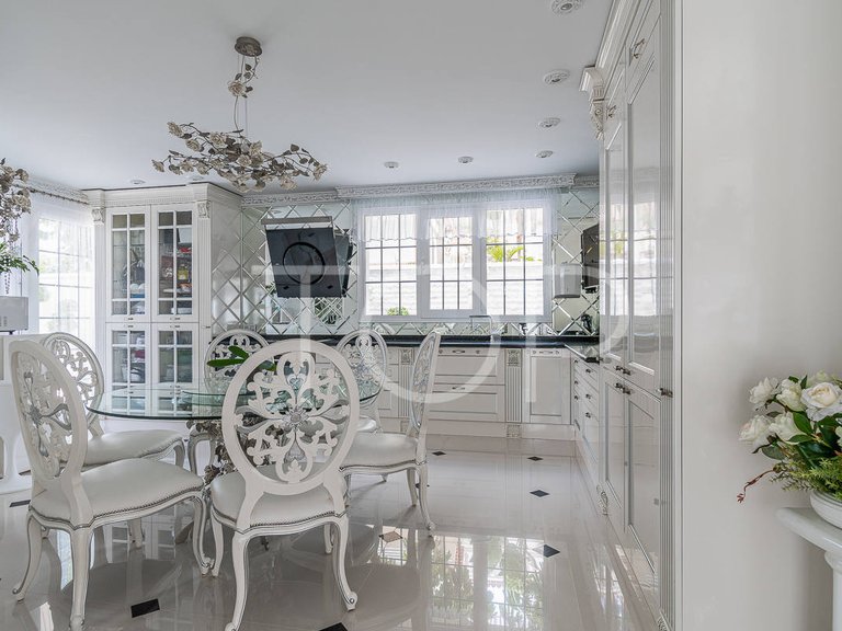 Villa for Sale in Golf Costa Adeje, Tenerife 7