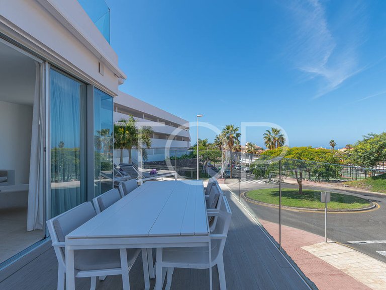 Apartment for Sale in Playa Del Duque, Tenerife 7