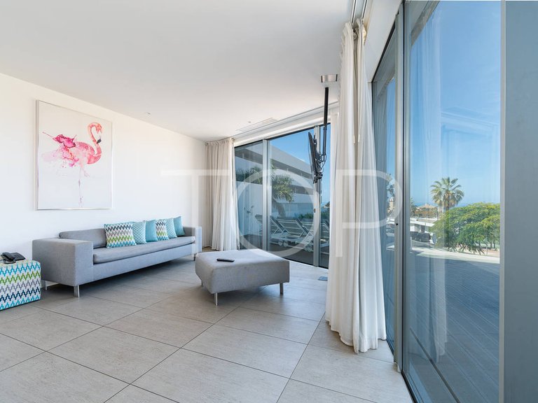 Apartment for Sale in Playa Del Duque, Tenerife 3