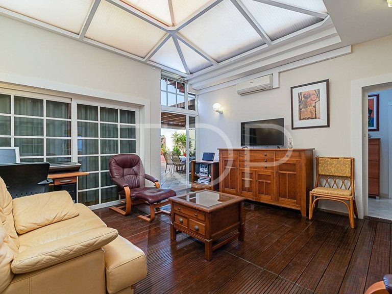 Apartment for Sale in Playa Del Duque, Tenerife 2