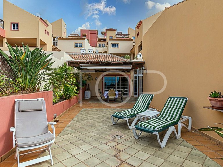 Apartment for Sale in Playa Del Duque, Tenerife 17