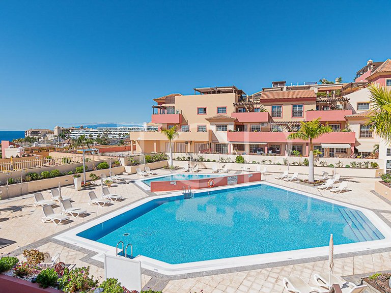 Apartment for Sale in Playa Del Duque, Tenerife 18