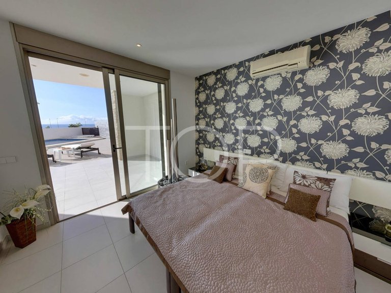 Town House for Sale in La Caleta, Tenerife 12