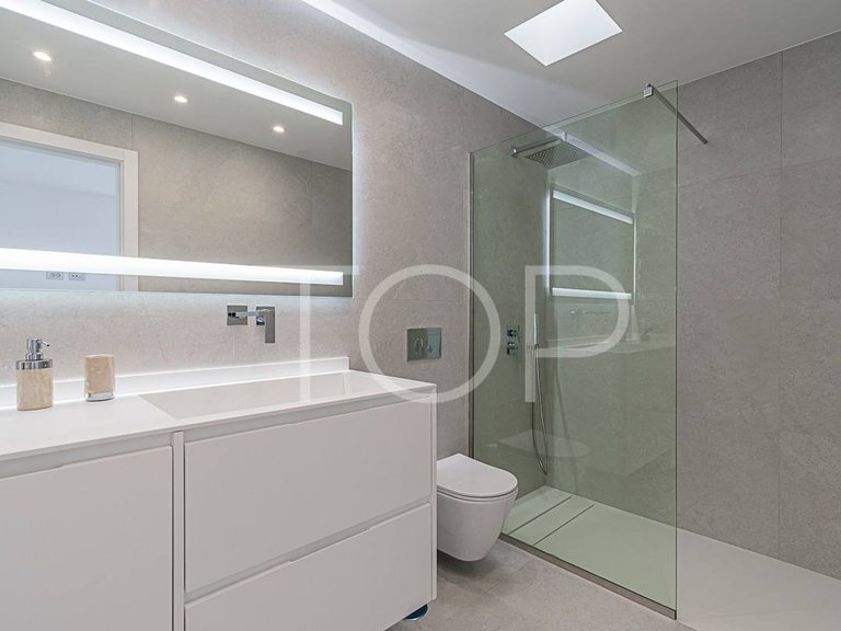 Town House for Sale in Playa De Fañabe, Tenerife 13