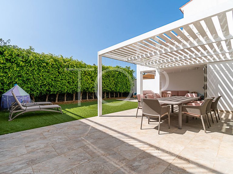 Apartment for Sale in La Caleta, Tenerife 1