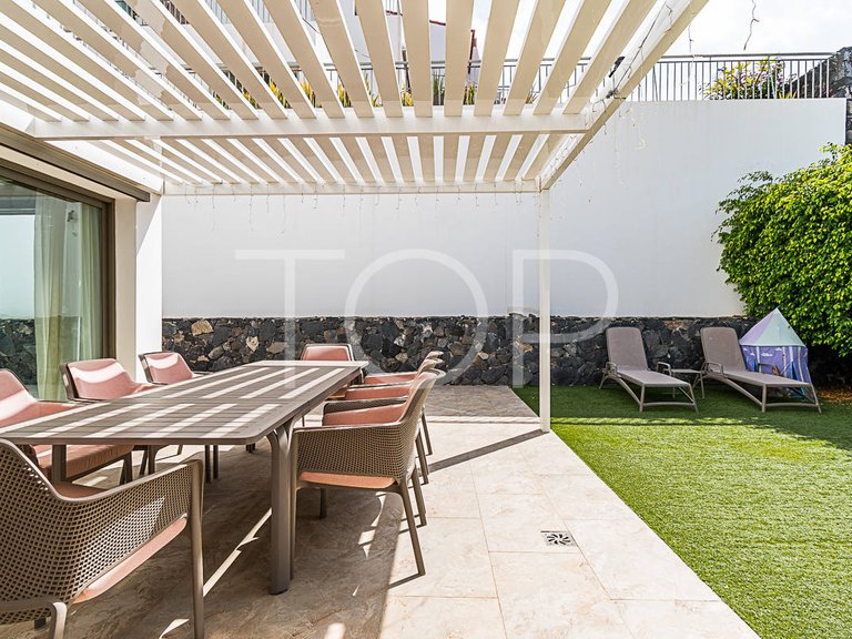 Apartment for Sale in La Caleta, Tenerife 4