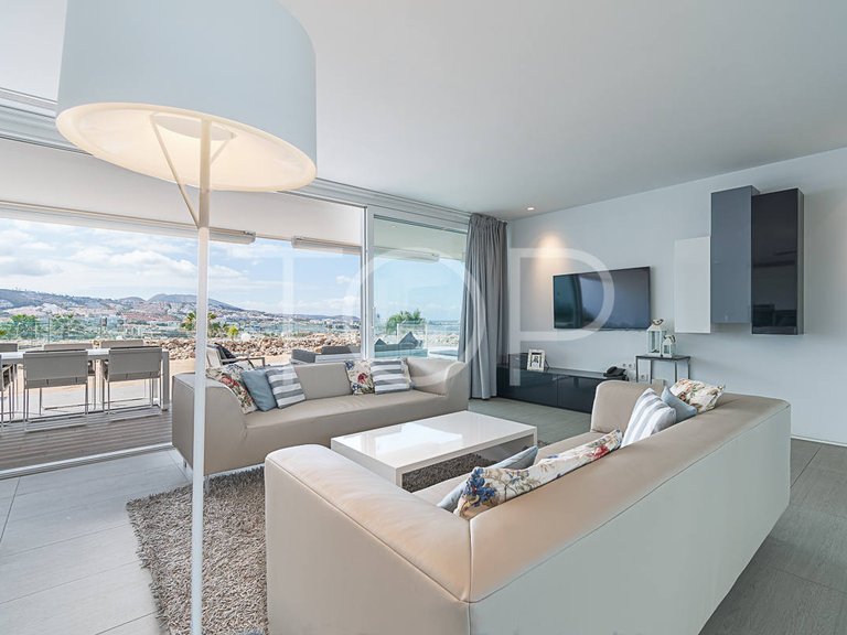 Apartment for Sale in Playa Del Duque, Tenerife 9