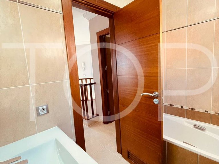 Villa for Sale in Los Cristianos, Tenerife 18