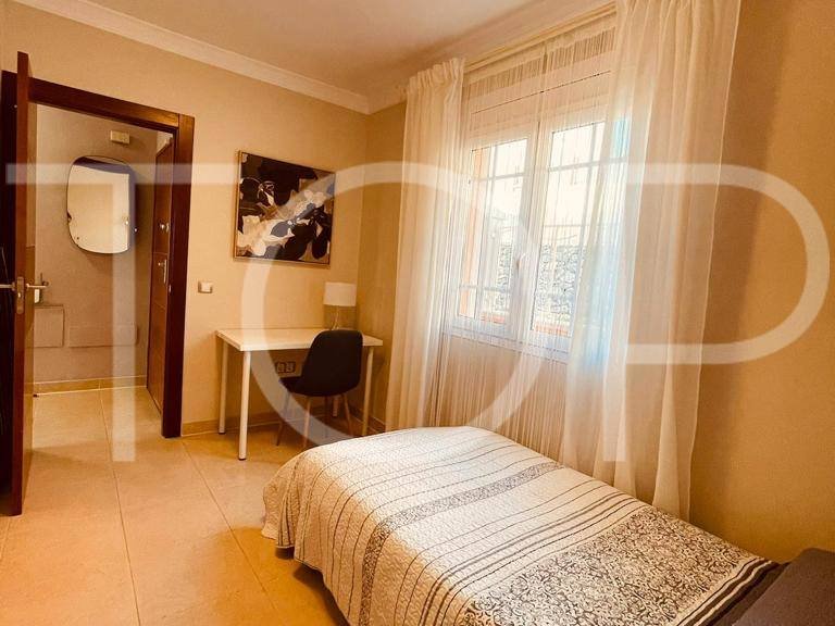 Villa for Sale in Los Cristianos, Tenerife 11