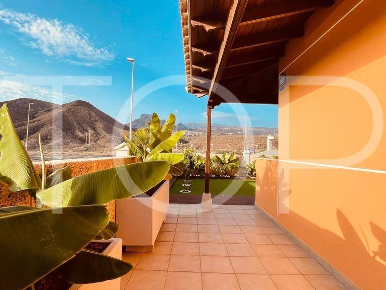 Villa for Sale in Los Cristianos, Tenerife 2