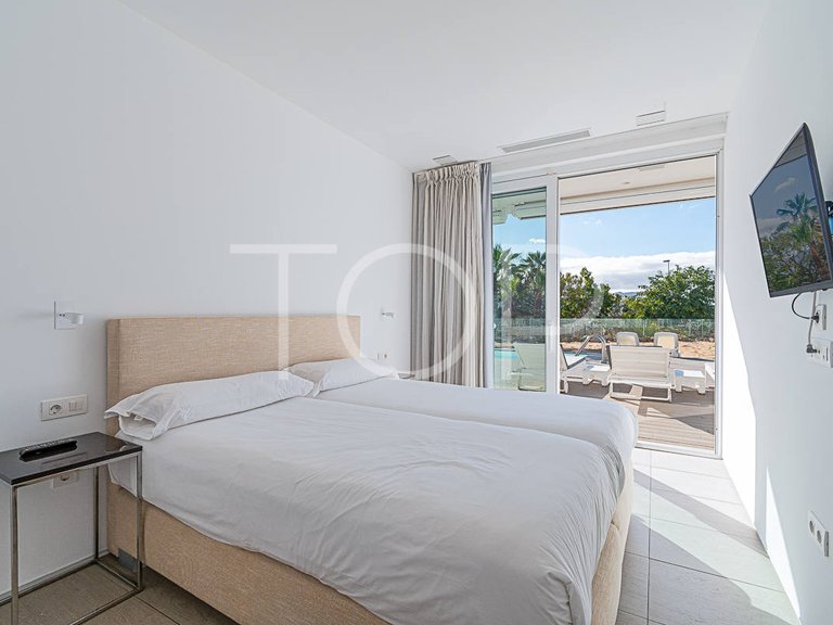 Apartment for Sale in Playa Del Duque, Tenerife 17