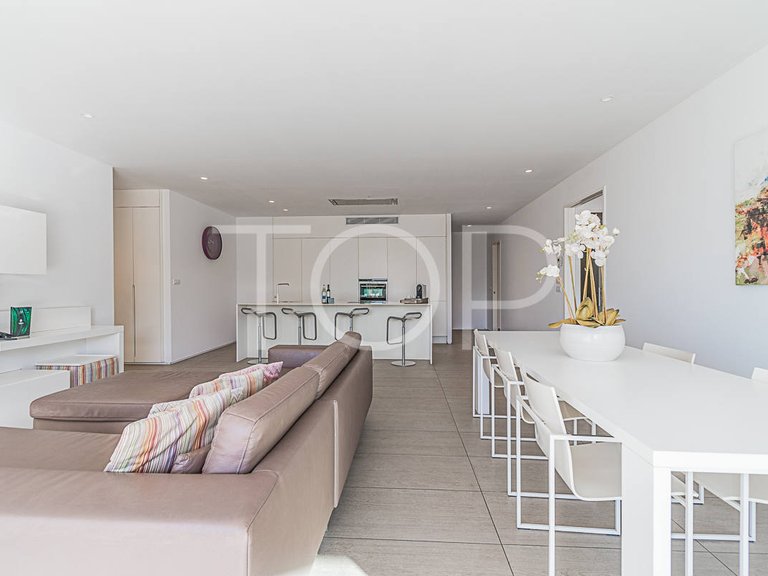 Apartment for Sale in Playa Del Duque, Tenerife 7