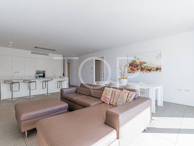 Apartment for Sale in Playa Del Duque, Tenerife 9