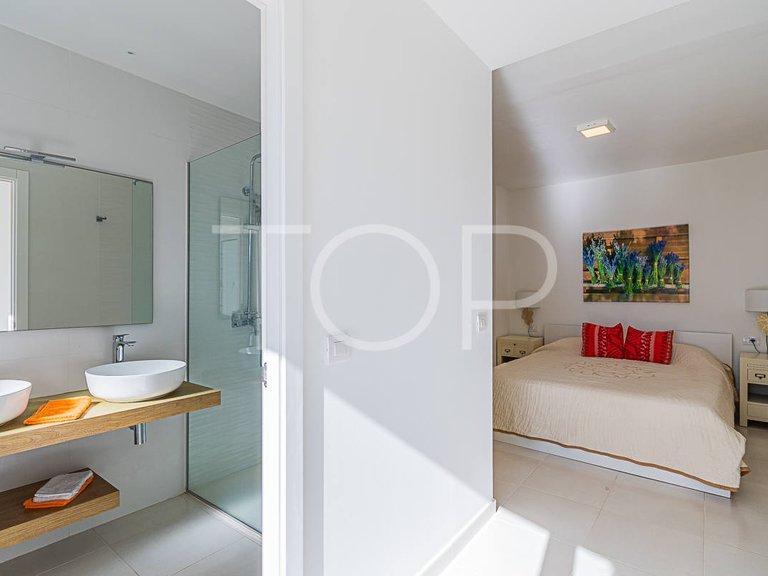 Town House for Sale in La Caleta, Tenerife 21