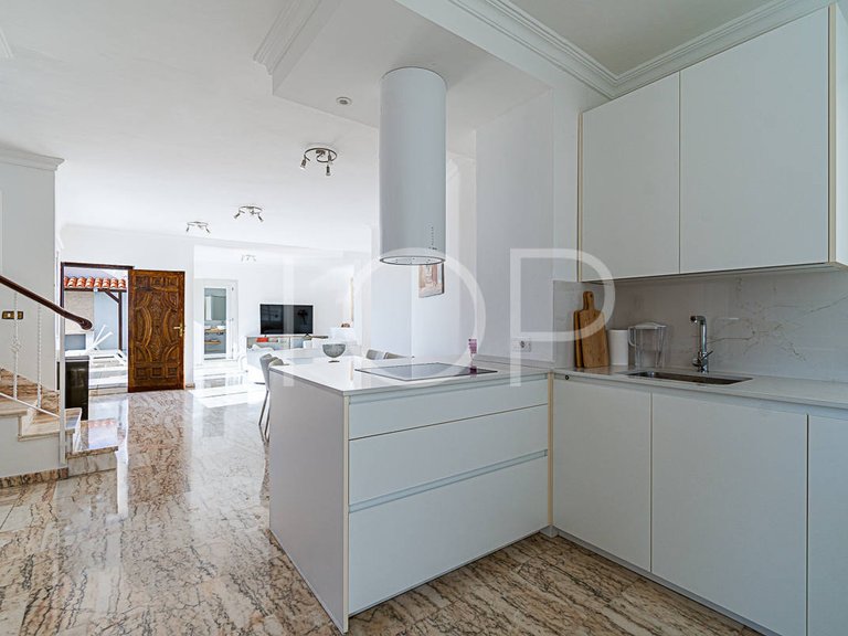 Town House for Sale in La Caleta, Tenerife 12