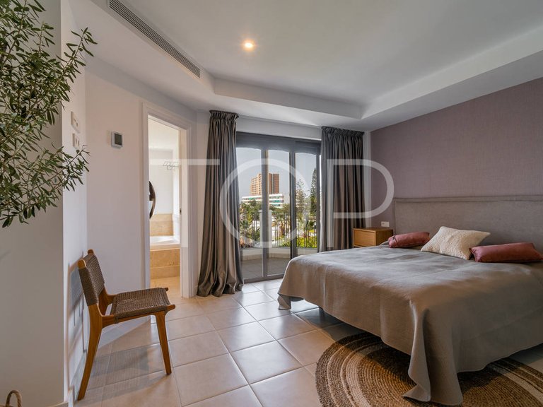 Apartment for Sale in Los Cristianos, Tenerife 12