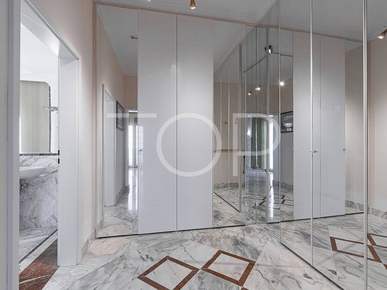 Villa for Sale in San Eugenio Alto, Tenerife 22