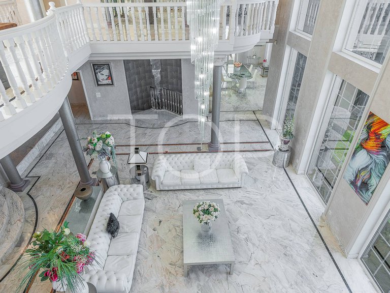 Villa for Sale in San Eugenio Alto, Tenerife 7