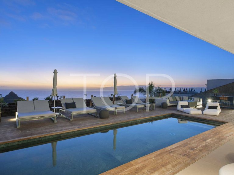 Villa for Sale in Roque Del Conde, Tenerife 5