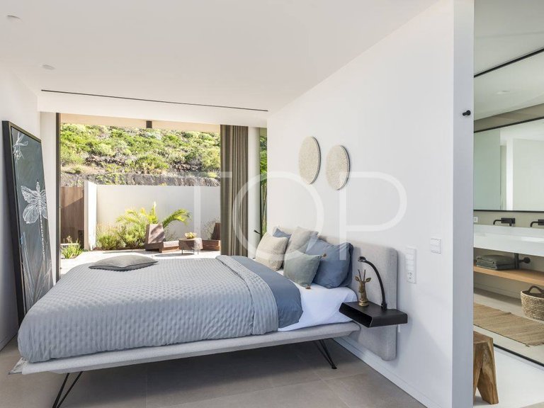 Villa for Sale in Roque Del Conde, Tenerife 14